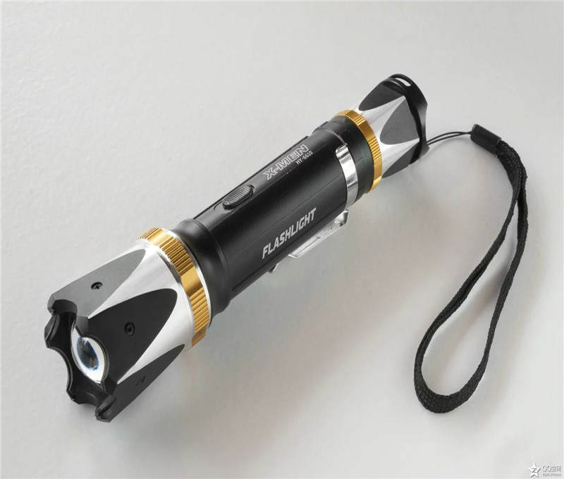 如何挑揀個人防身電棒