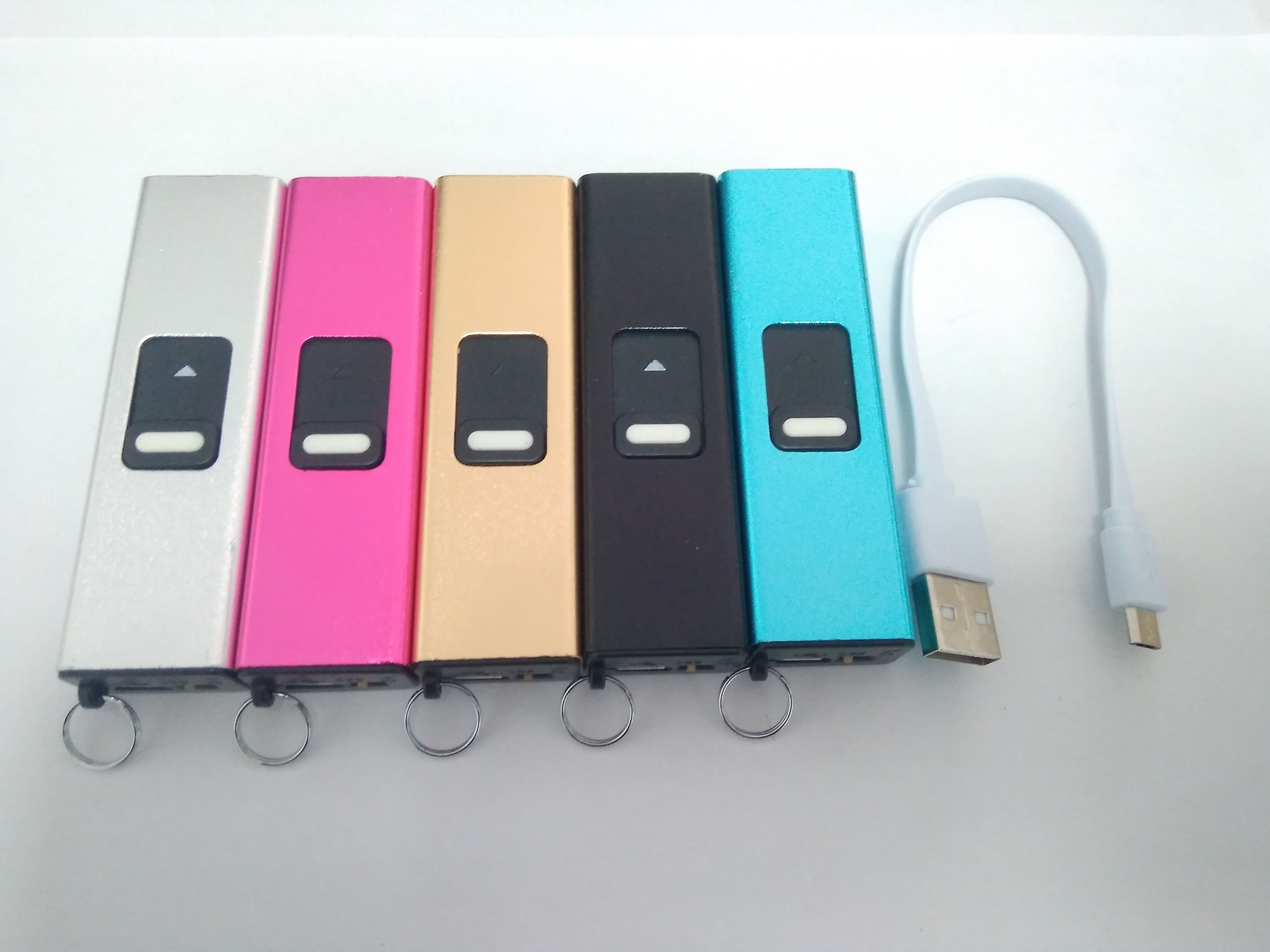 能夠保護(hù)你生命財(cái)產(chǎn)的防身電擊棍 能夠保護(hù)你生命財(cái)產(chǎn)的防身電擊棍