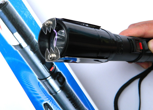 使用防身電棍常見的問題