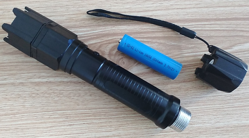 新款1109型仿泰瑟高壓電擊棒